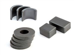 แม่เหล็กแข็ง